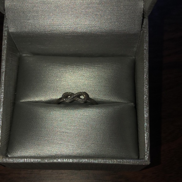 Infinity Ring - Picture 5 of 5
